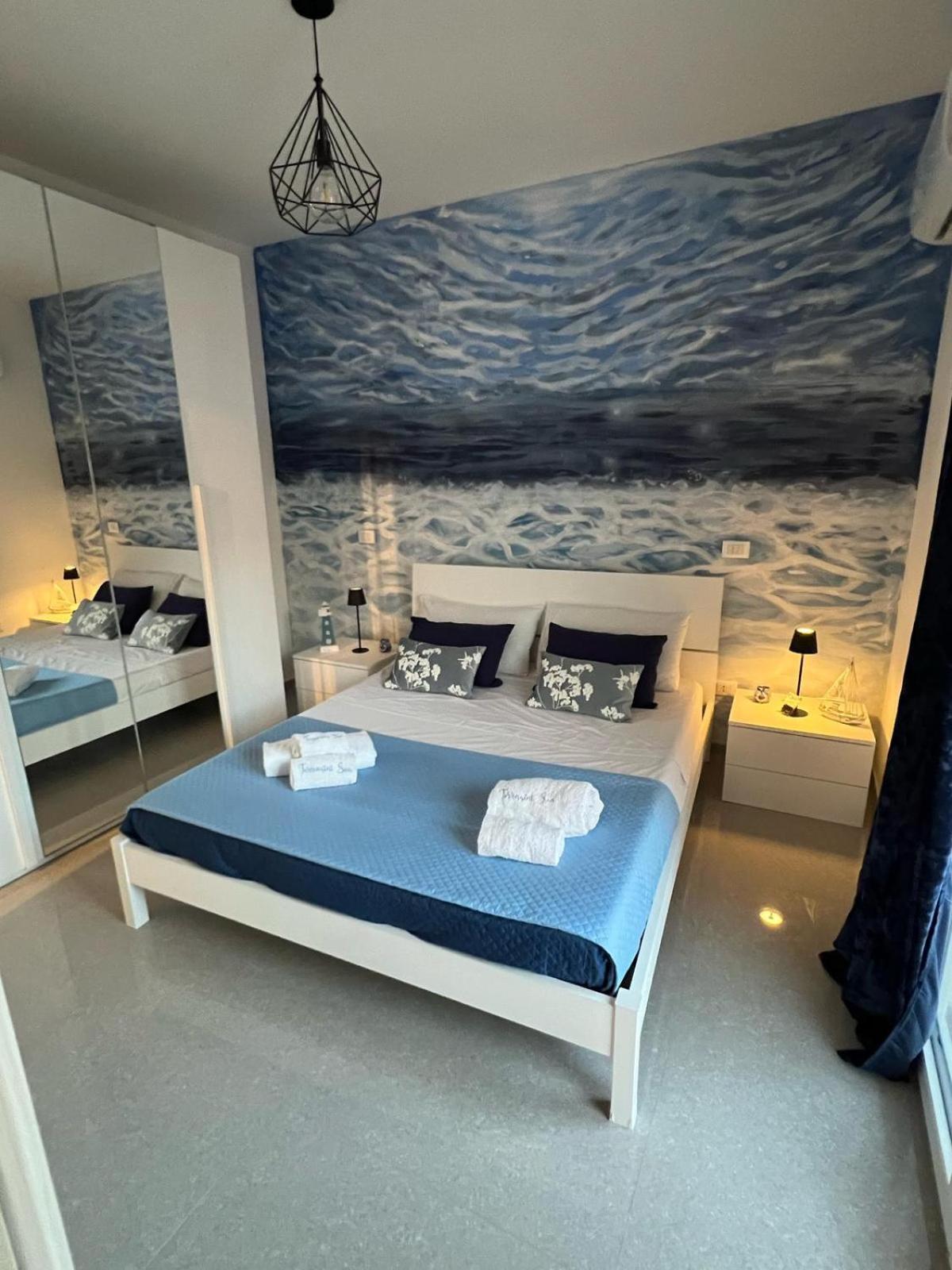 Sea Apartment